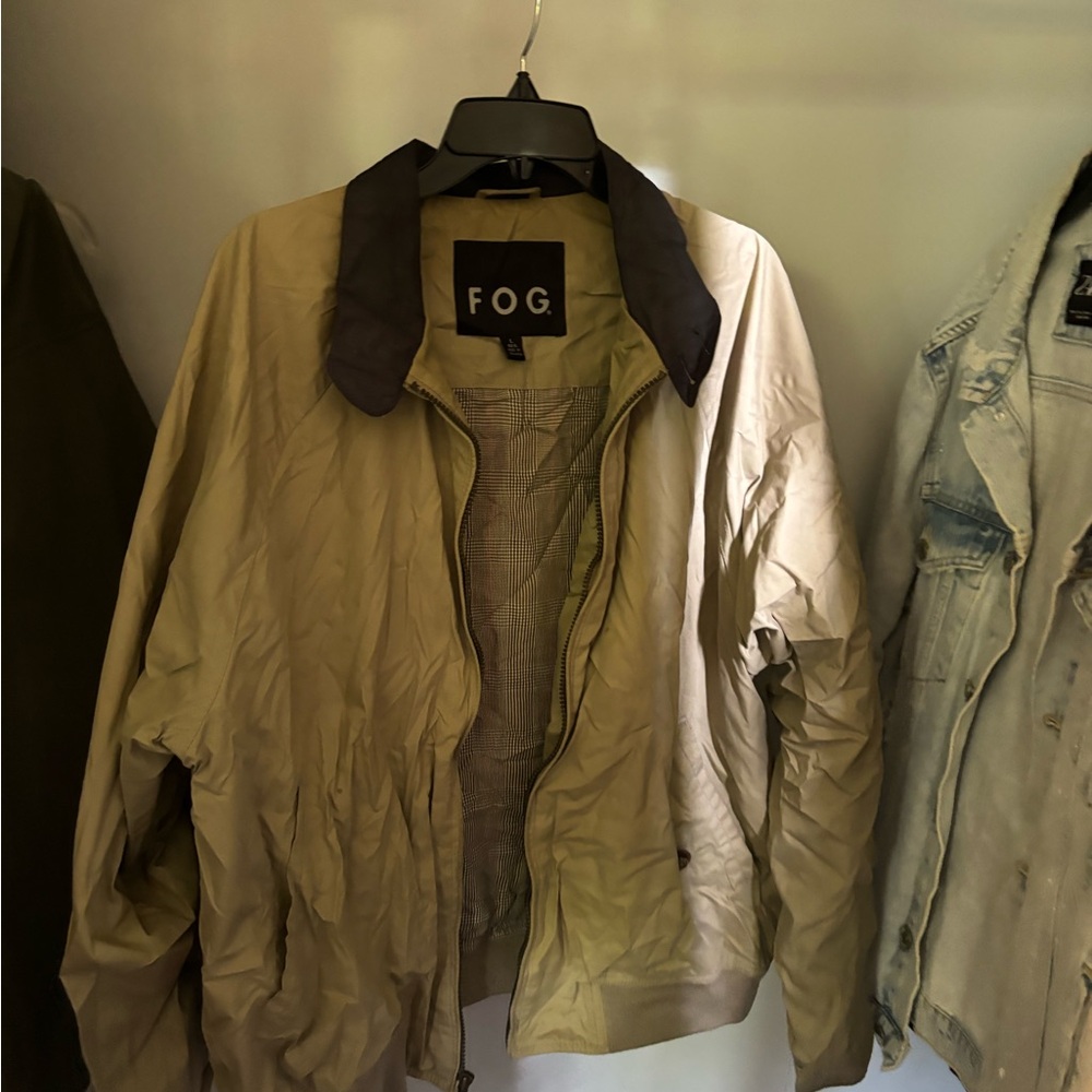 Men's Tan Jacket